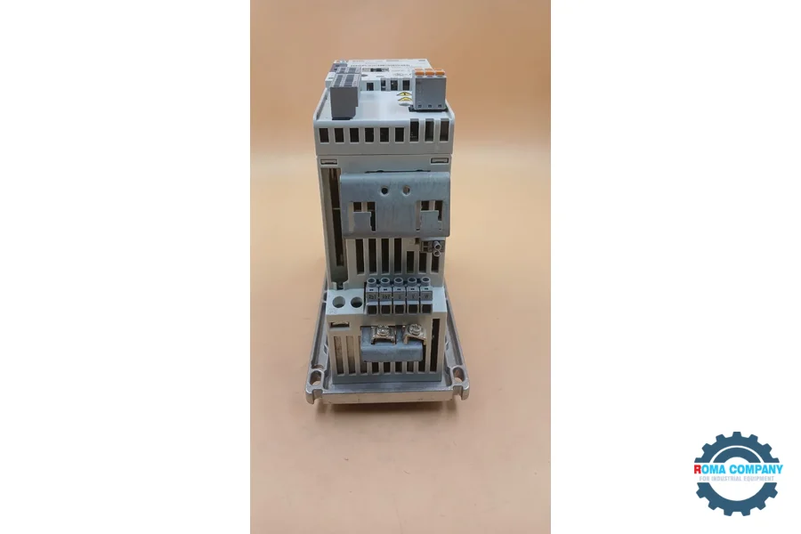 1001049-lenze-8400-e84avscd2512sx0-1 Lenze 8400 E84AVSCD2512SX0 - Image 1