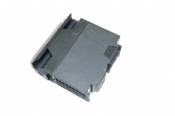 Siemens SM 323 (6ES7 323-1BH01-0AA0) - SIMATIC S7-300 Mixed Digital I/O Module (8 DI/8 DO) - Image 2