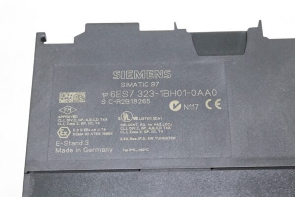 Siemens SM 323 (6ES7 323-1BH01-0AA0) - SIMATIC S7-300 Mixed Digital I/O Module (8 DI/8 DO) - Image 4