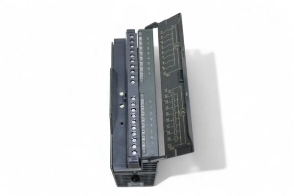Siemens SM 323 (6ES7 323-1BH01-0AA0) - SIMATIC S7-300 Mixed Digital I/O Module (8 DI/8 DO) - Image 5